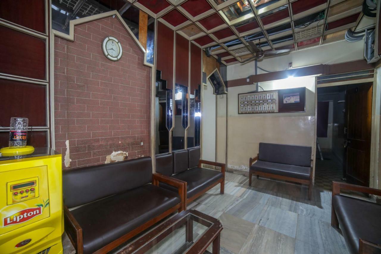 Oyo 46697 Hotel Gopi นาคปุระ ภายนอก รูปภาพ